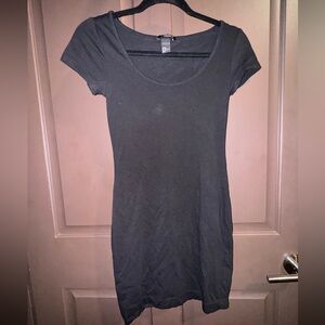Good condition H&M Shirt Dress Scoop Neck Black Size XS